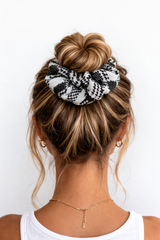 Houndstooth Knit Scrunchie