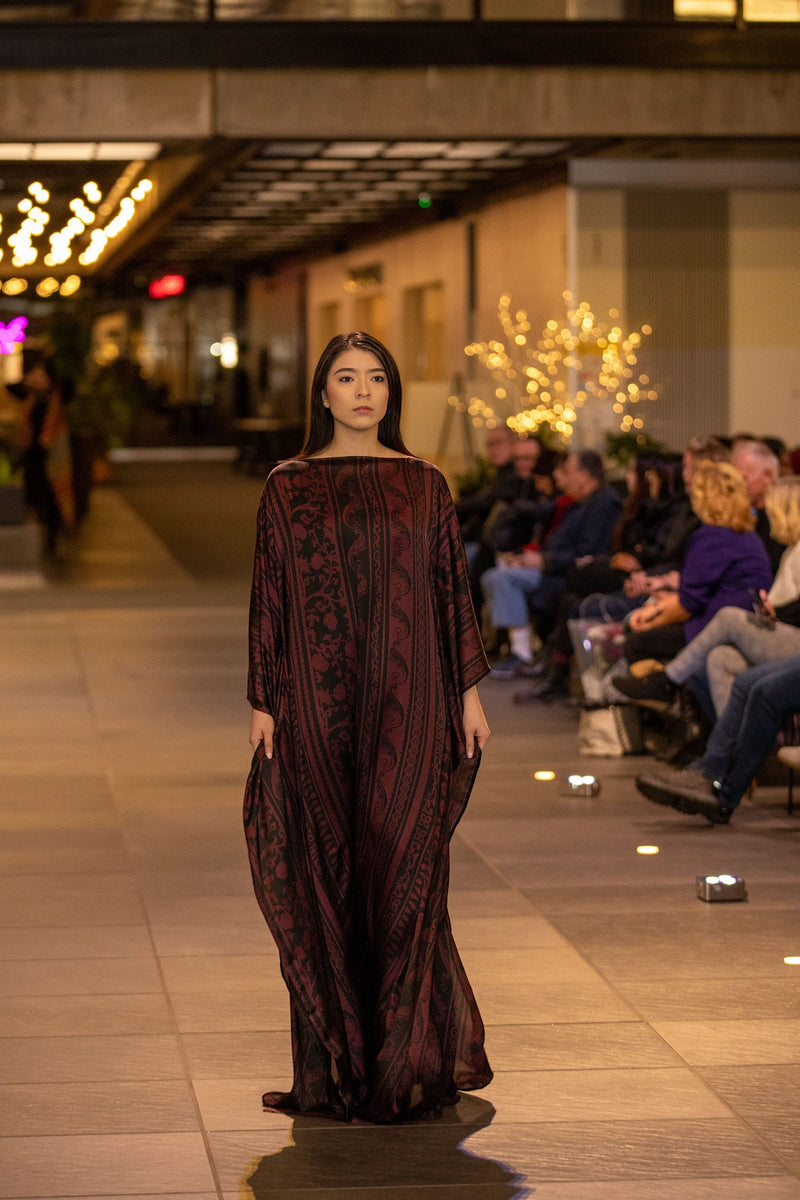silk stylish kaftan dress design Printed Maxi - Wine Black Velvet Embroidered Rose Dress Condition:Used Excellent A subtle sheen highlights NEW Ted Baker London