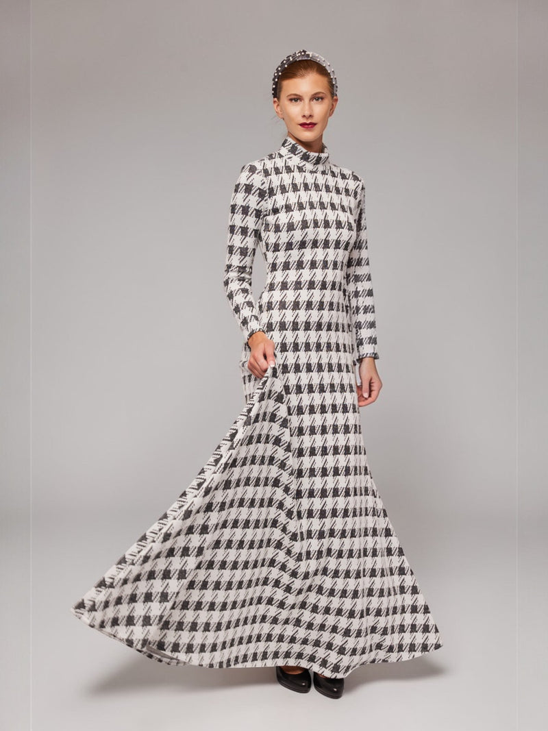 black and white houndstooth maxi dress Knit Houndstooth A-line Maxi Dress 12